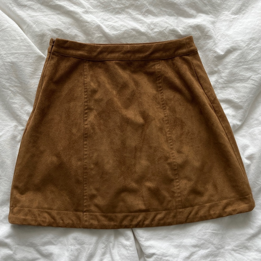Abercrombie Mini Skirt - Picture 2 of 6